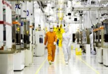Samsung гребёт лопатой на AI-памяти: прибыль в 18 раз выше, а цены на RAM растут уже третий квартал подряд